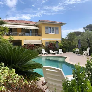 https://villa-gecko.fr-provencehotel.com
