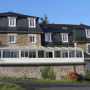 https://residence-beau-rivage-brehec.inbrittany.com